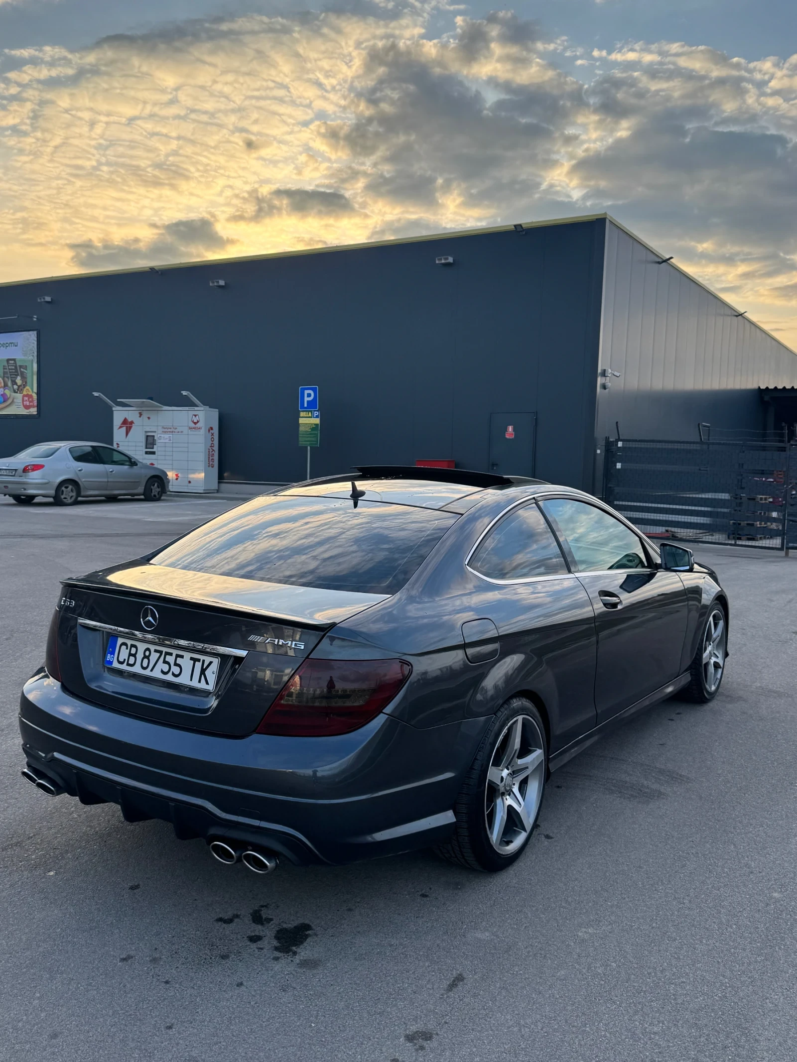 Mercedes-Benz C 220 C220, снимка 2 - Автомобили и джипове - 53978339