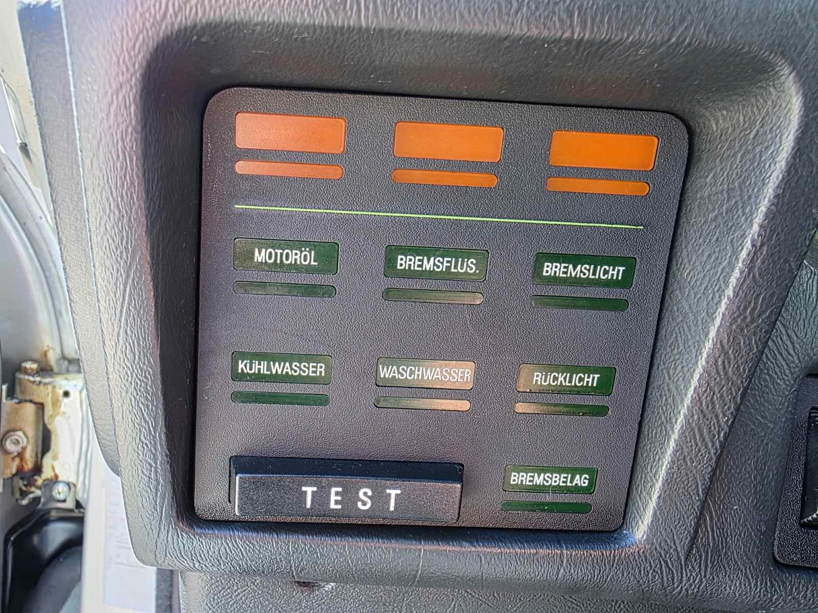 BMW 735 i, снимка 16 - Автомобили и джипове - 54217213