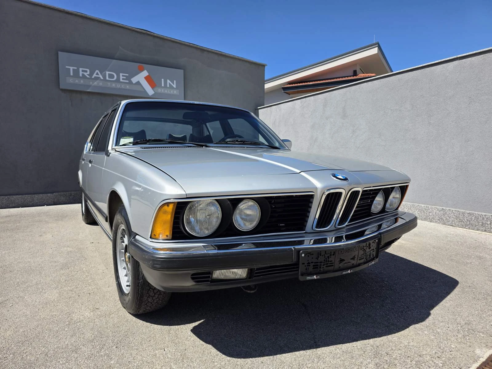 BMW 735 i, снимка 3 - Автомобили и джипове - 54217213