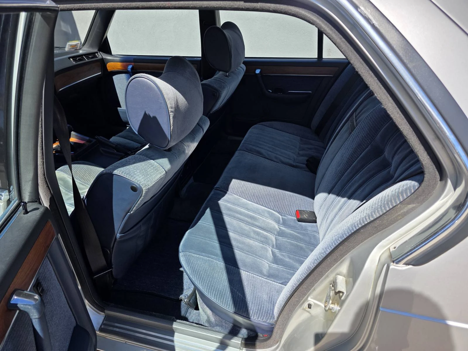 BMW 735 i, снимка 17 - Автомобили и джипове - 54217213