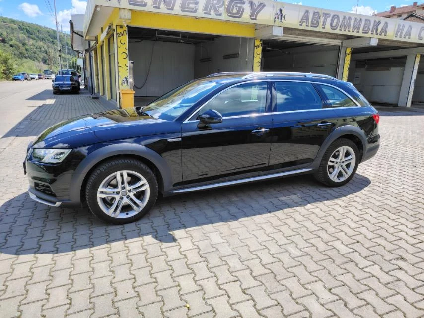 Audi A4 Allroad 2TDI-4x4-DSG-2017г-ПЕРФЕКТЕН!, снимка 3 - Автомобили и джипове - 54597658