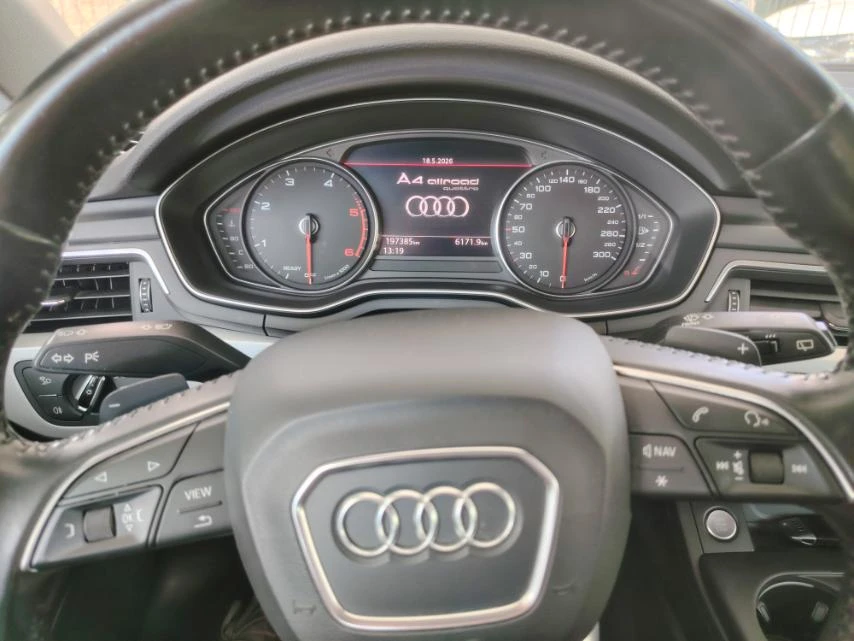 Audi A4 Allroad 2TDI-4x4-DSG-2017г-ПЕРФЕКТЕН!, снимка 9 - Автомобили и джипове - 54597658