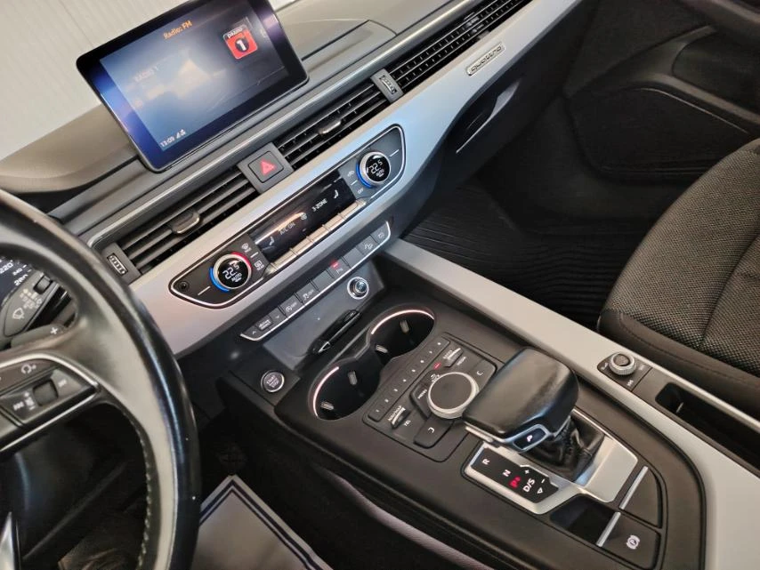 Audi A4 Allroad 2TDI-4x4-DSG-2017г-ПЕРФЕКТЕН!, снимка 10 - Автомобили и джипове - 54597658