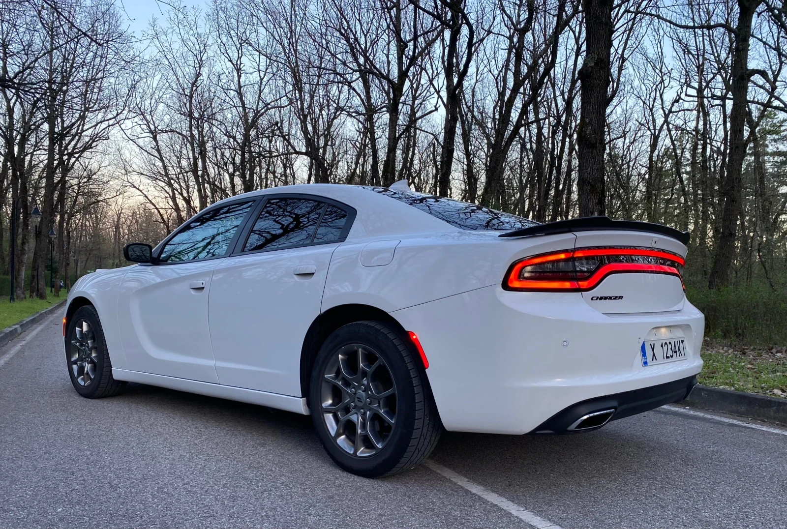 Dodge Charger 3.6 AWD Blacktop, снимка 8 - Автомобили и джипове - 55100156