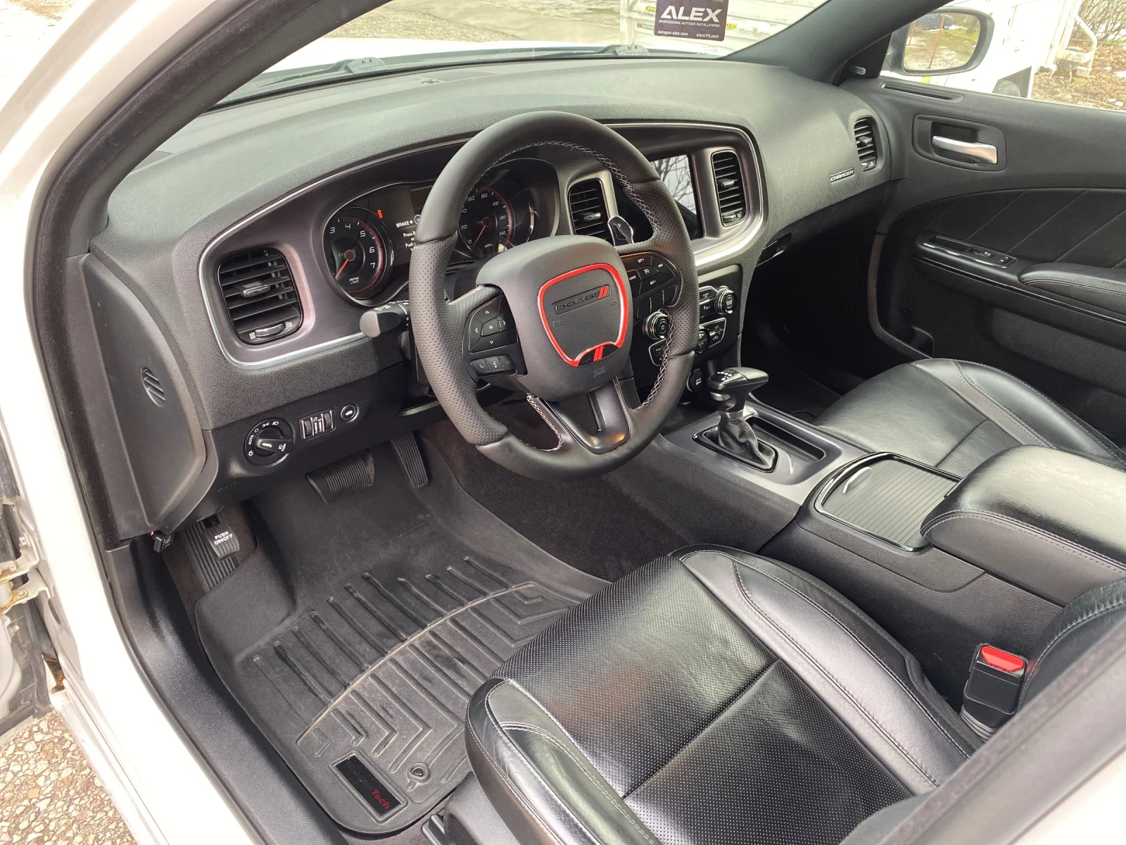 Dodge Charger 3.6 AWD Blacktop, снимка 10 - Автомобили и джипове - 55100156