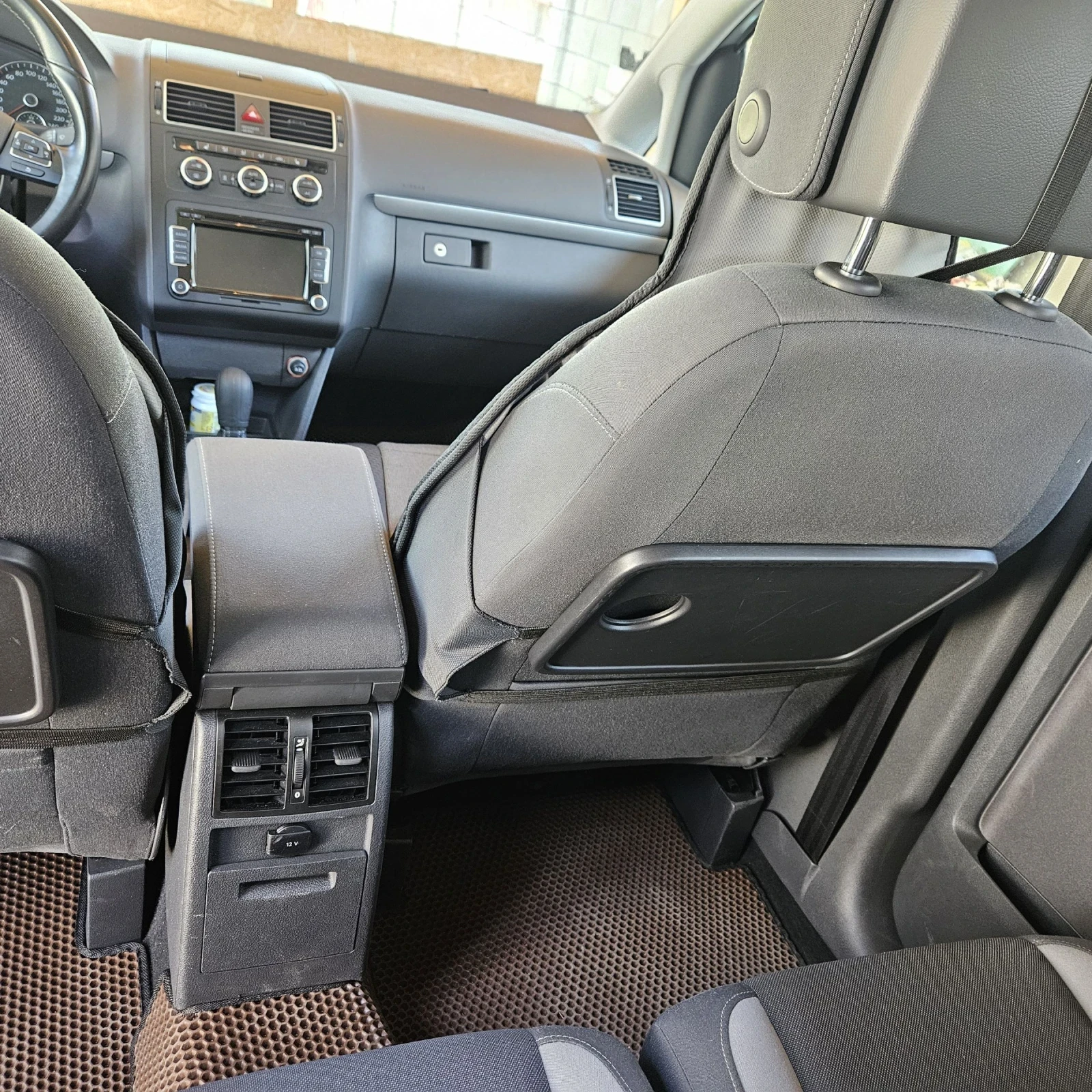 VW Touran 2.0 TDI LIFE DSG | Mobile.bg � ����������� 15