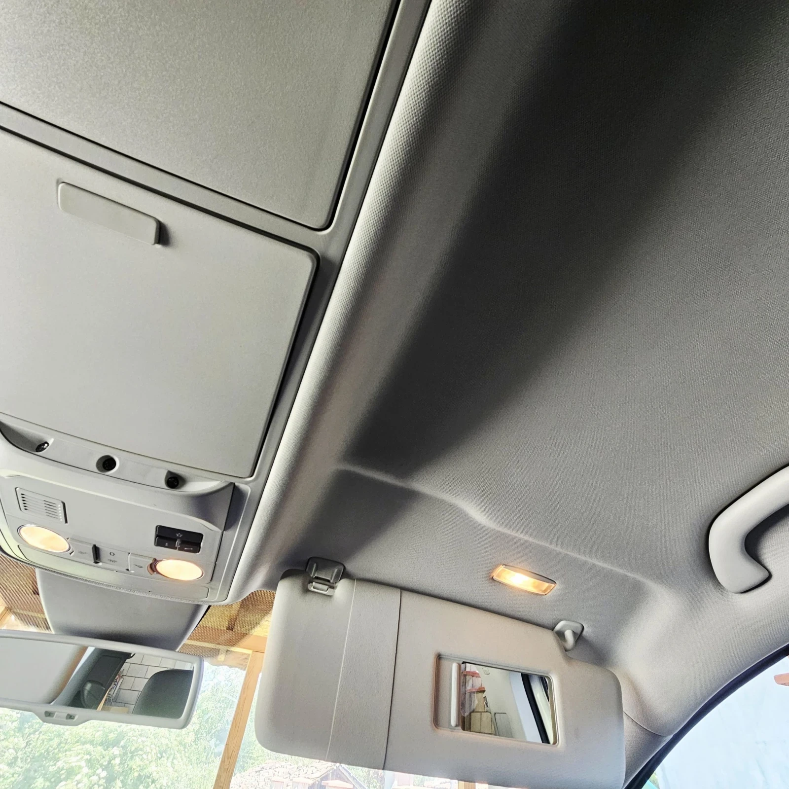 VW Touran 2.0 TDI LIFE DSG | Mobile.bg � ����������� 8