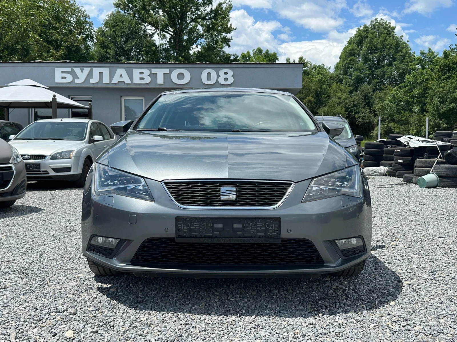 Seat Leon 1.6tdi EU5, снимка 2 - Автомобили и джипове - 54788158