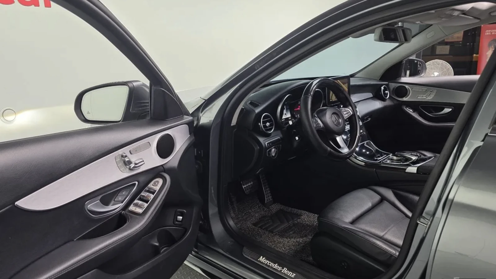 Mercedes-Benz C 220 d / C43 AMG  ПАКЕТ / ШИБЕДАХ /, снимка 6 - Автомобили и джипове - 54946137
