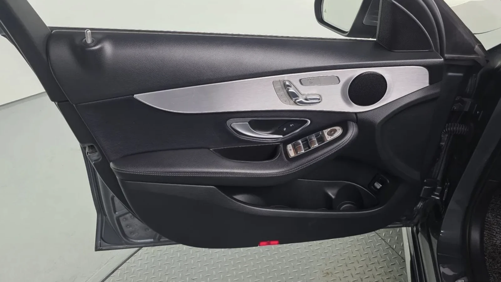 Mercedes-Benz C 220 d / C43 AMG  ПАКЕТ / ШИБЕДАХ /, снимка 7 - Автомобили и джипове - 54946137