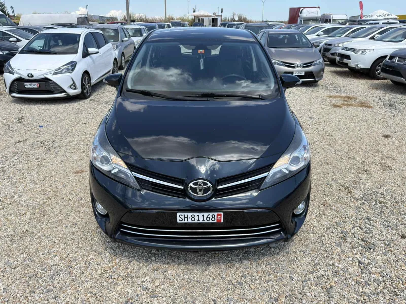 Toyota Verso 1.8 FACE, снимка 3 - Автомобили и джипове - 55070439