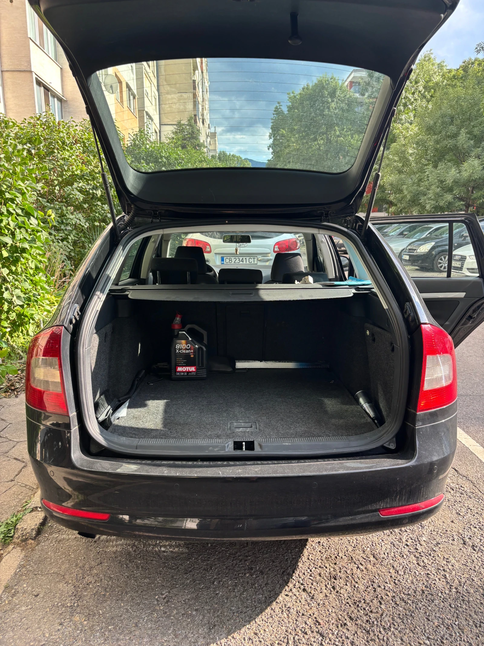 Skoda Octavia, снимка 8 - Автомобили и джипове - 55426138