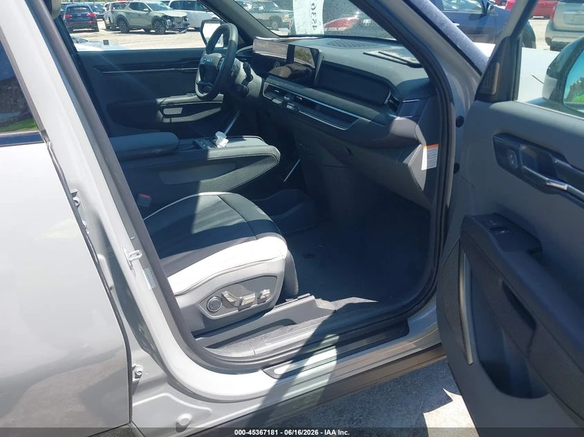 Kia EV9 Gt-Line, снимка 5 - Автомобили и джипове - 55634974