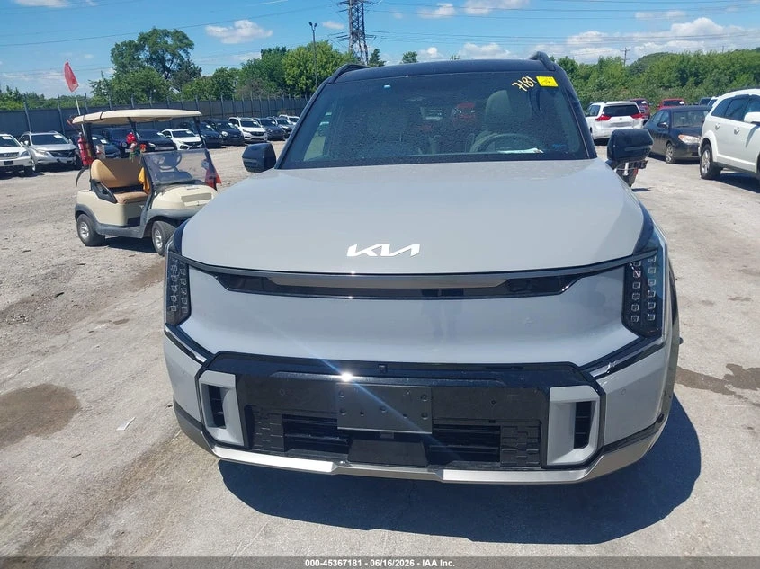 Kia EV9 Gt-Line, снимка 13 - Автомобили и джипове - 55634974