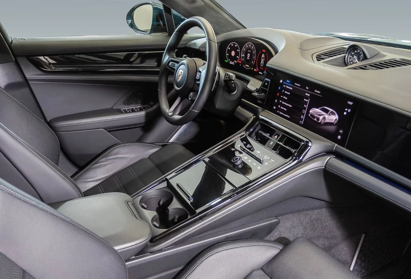 Porsche Panamera GTS / INNODRIVE / BURM / PANO / HUD / MATRIX / 360 | Mobile.bg � ����������� 14