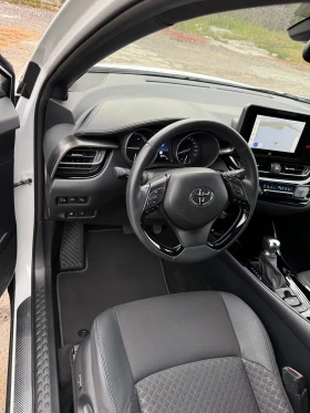 Toyota C-HR 1.8 hybrid, снимка 12