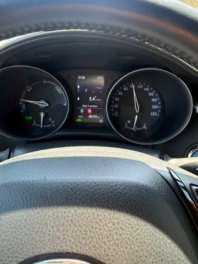 Toyota C-HR 1.8 hybrid, снимка 15