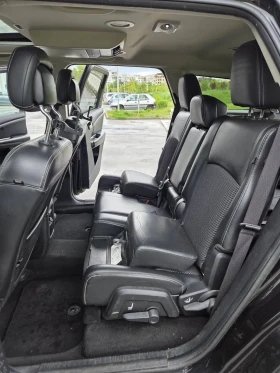 Fiat Freemont 2.0 MultiJet AWD (170 к.с.)+ зимни гуми + греди, снимка 9