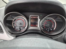 Fiat Freemont 2.0 MultiJet AWD (170 к.с.)+ зимни гуми + греди, снимка 11