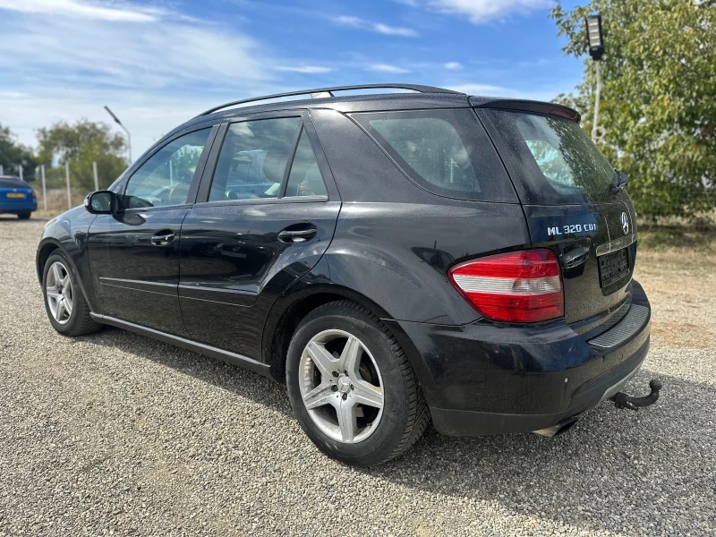 Mercedes-Benz ML 320 FULL, снимка 6 - Автомобили и джипове - 47312015