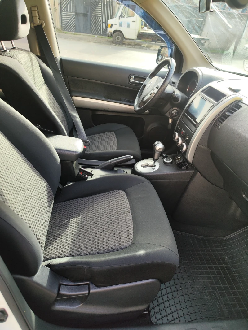Nissan X-trail 2.5 LPG, снимка 14 - Автомобили и джипове - 52433311