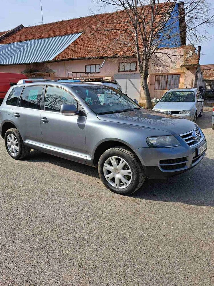 VW Touareg, снимка 3 - Автомобили и джипове - 47544593