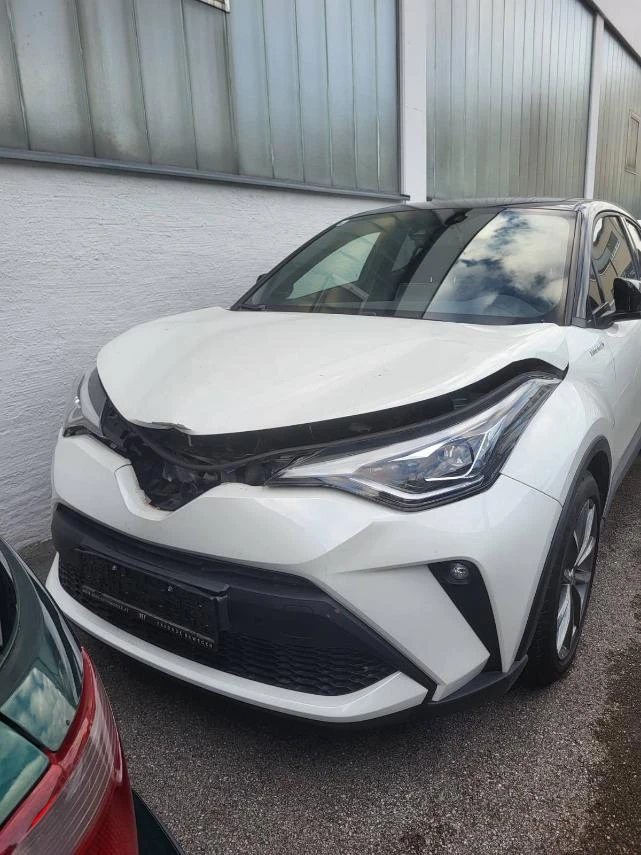 Toyota C-HR 1.8hybrid, снимка 1 - Автомобили и джипове - 48480665