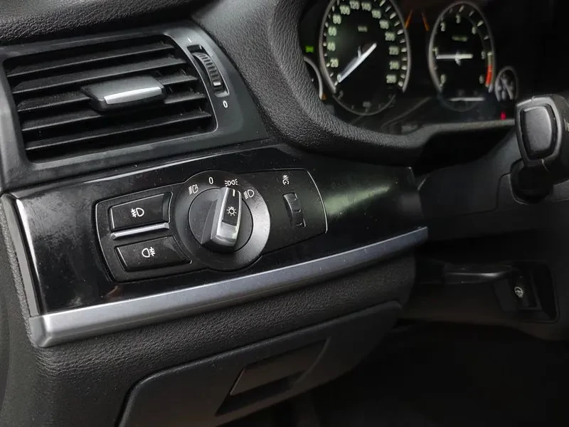 BMW X4 2.0d, снимка 17 - Автомобили и джипове - 54605283