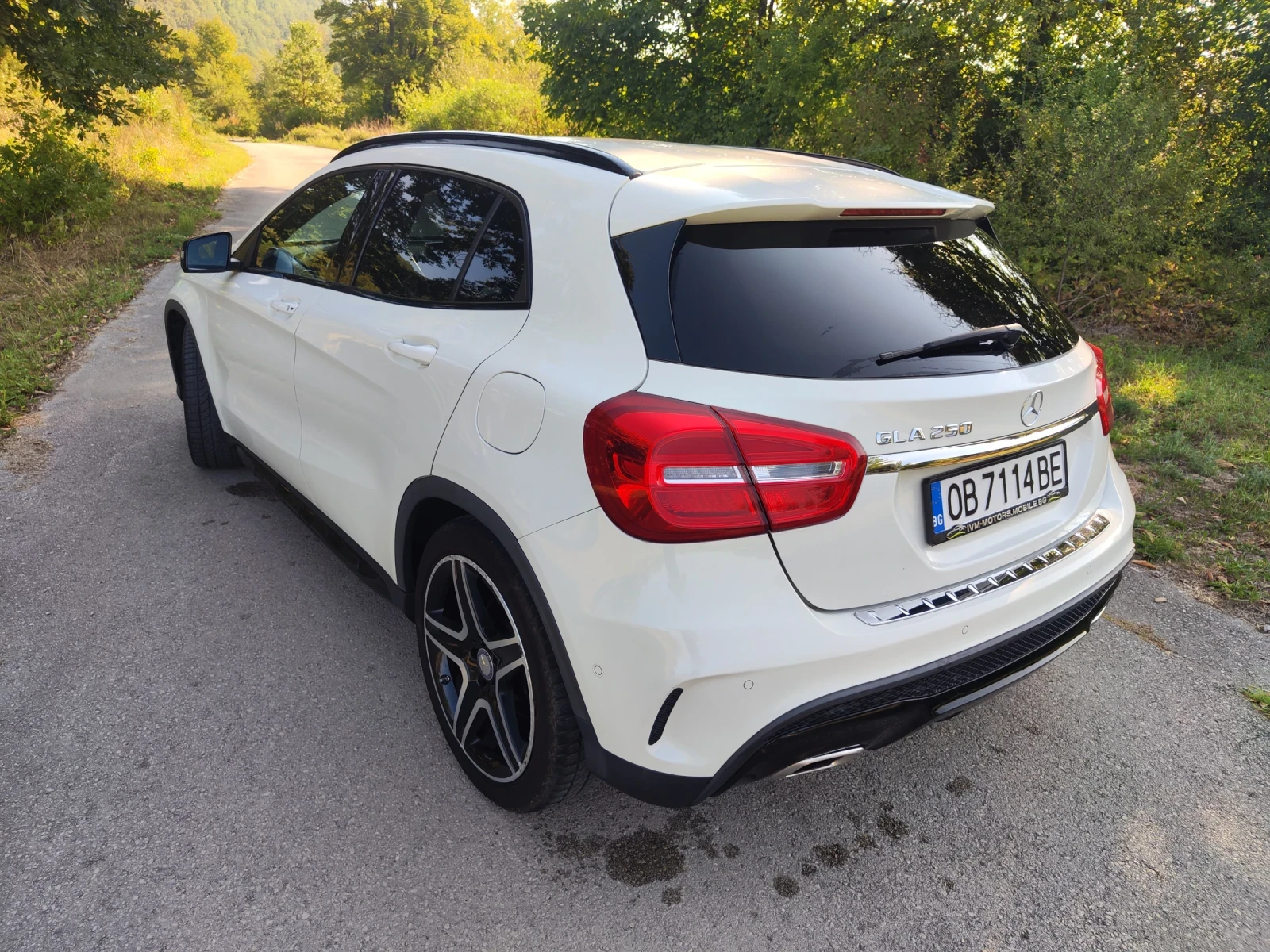 Mercedes-Benz GLA 250, снимка 4 - Автомобили и джипове - 54183878