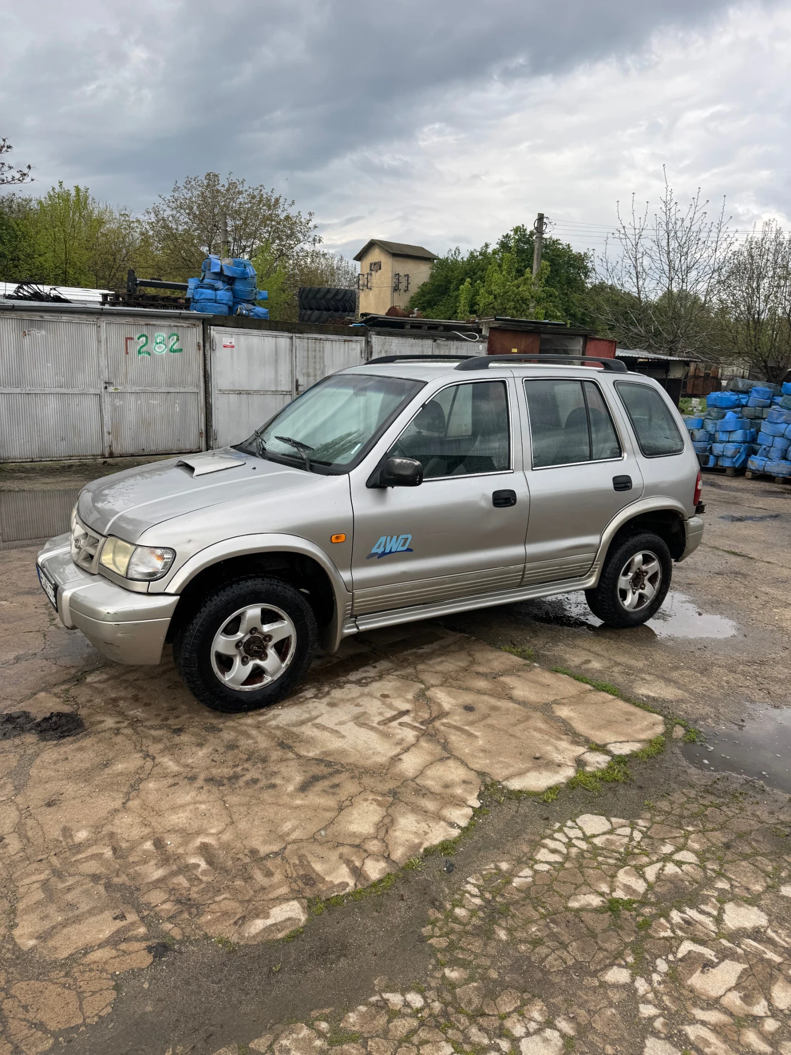 Kia Sportage, снимка 2 - Автомобили и джипове - 54341534