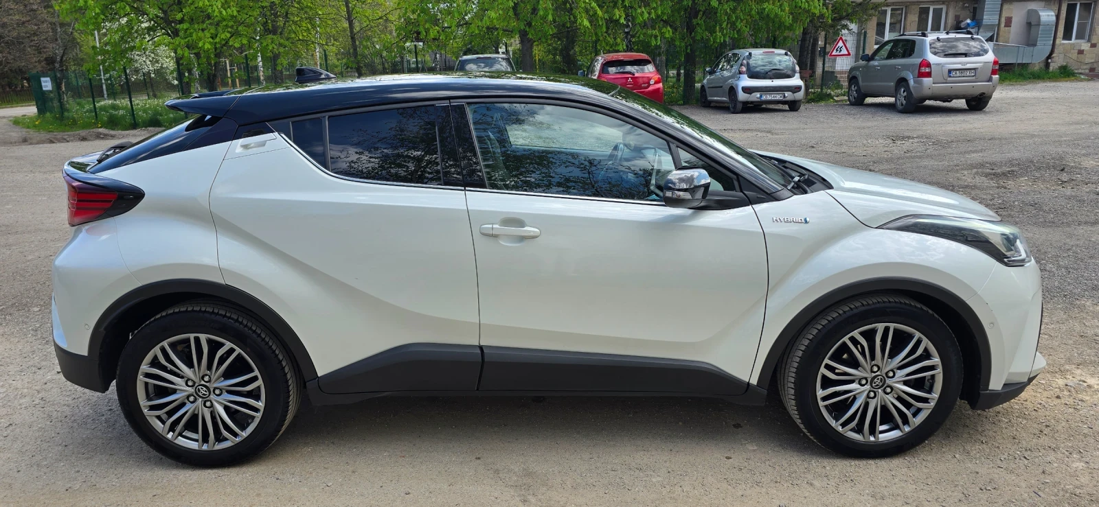 Toyota C-HR 2.0 хибрид, снимка 6 - Автомобили и джипове - 54354983