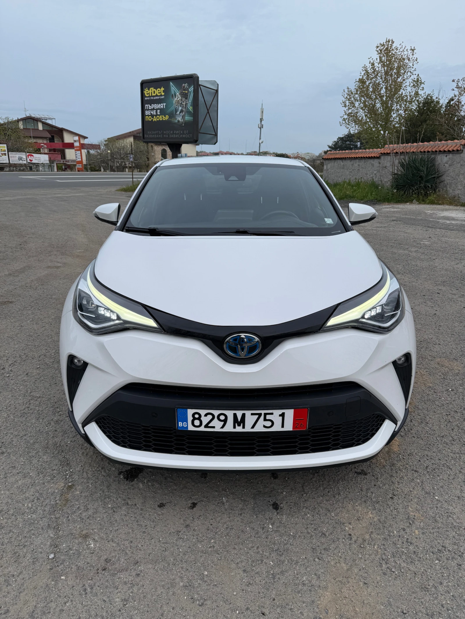 Toyota C-HR 1.8 hybrid