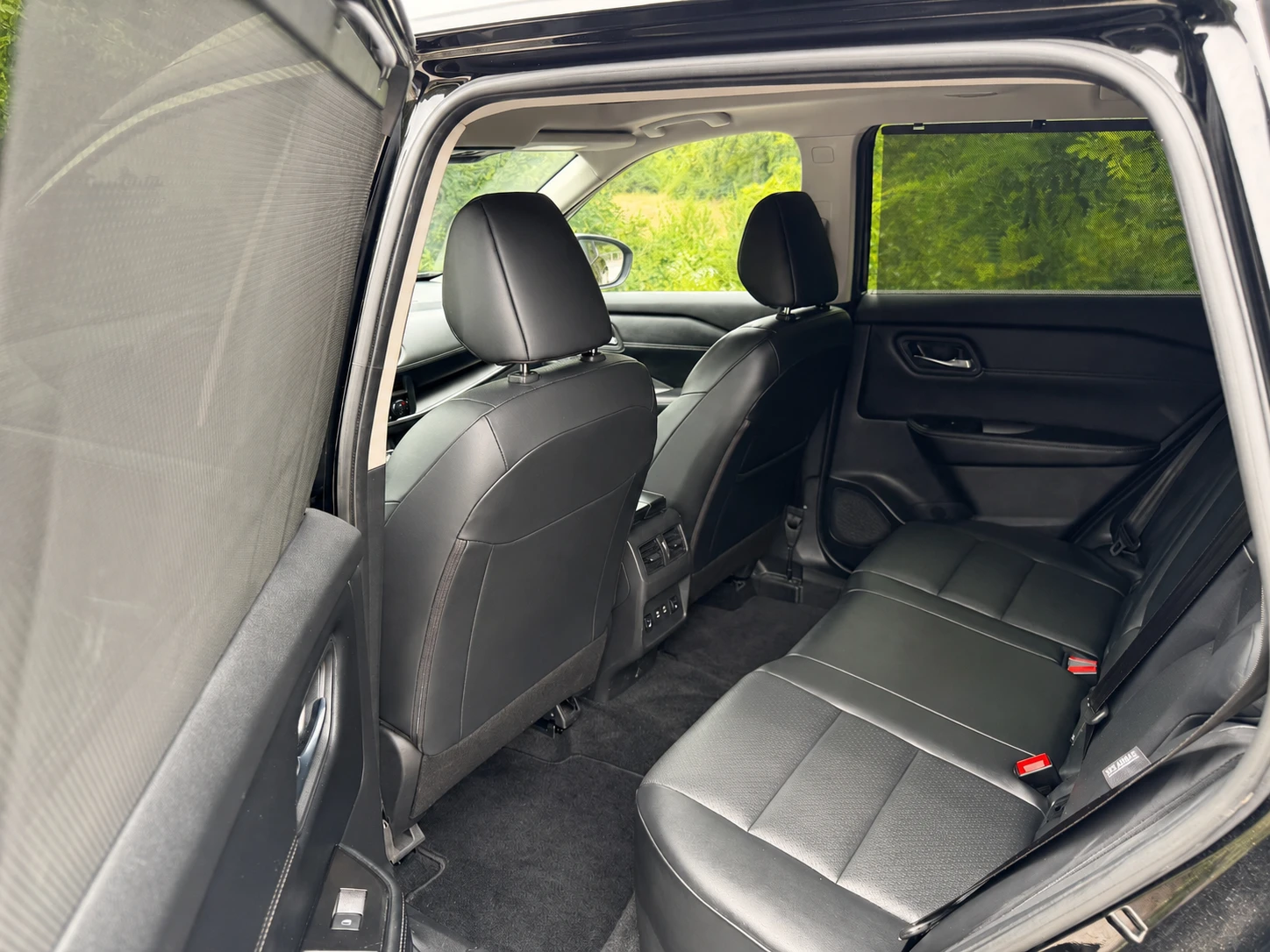 Nissan Rogue 1.5i xTrail Moonroof, снимка 9 - Автомобили и джипове - 55436084