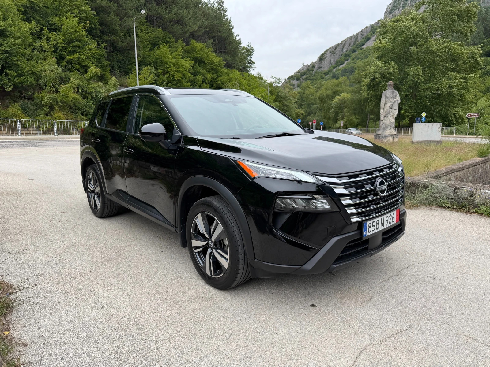 Nissan Rogue 1.5i xTrail Moonroof, снимка 3 - Автомобили и джипове - 55436084