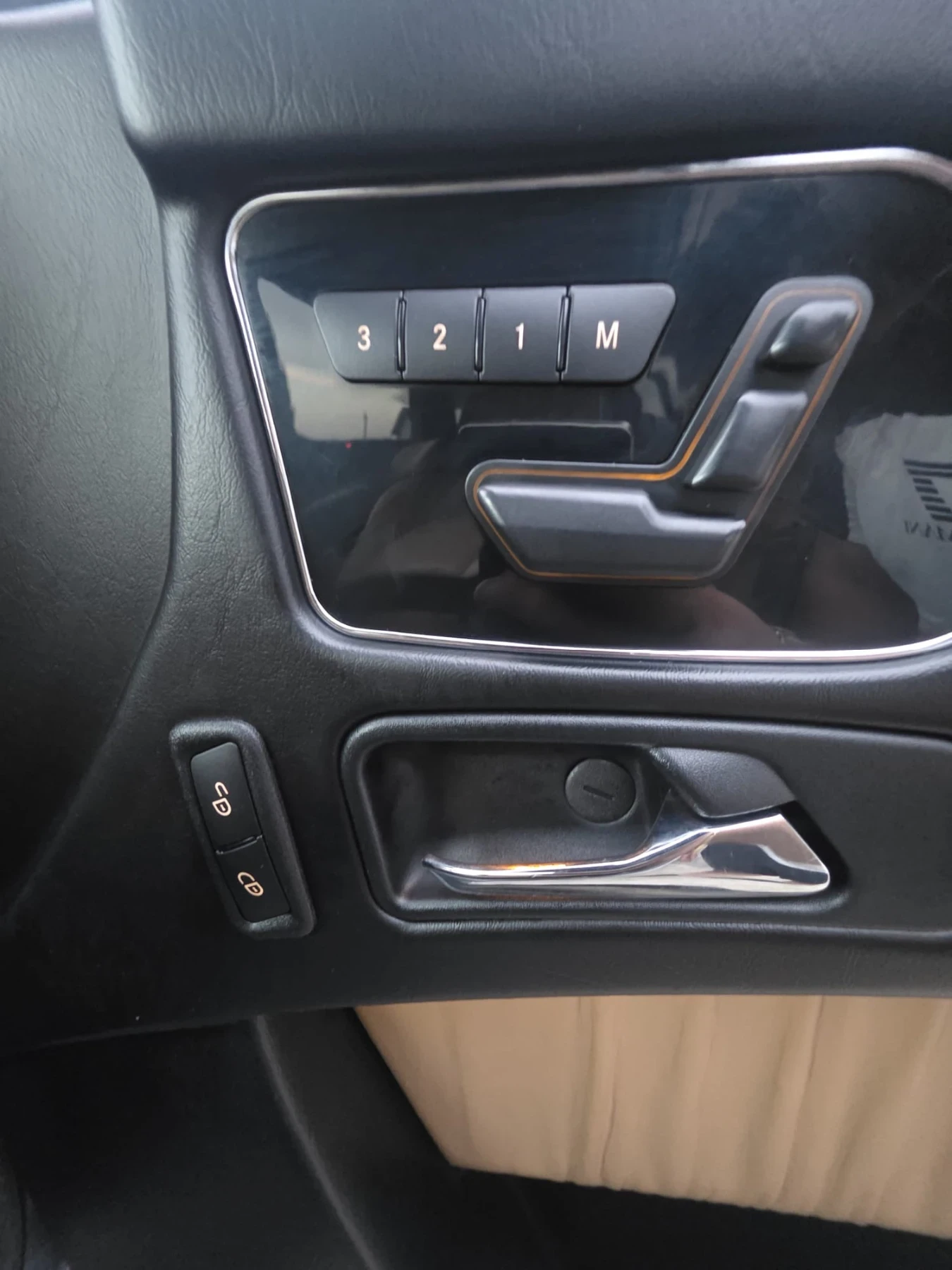 Mercedes-Benz G 350 d BlueTec AMG Line, снимка 15 - Автомобили и джипове - 55670492