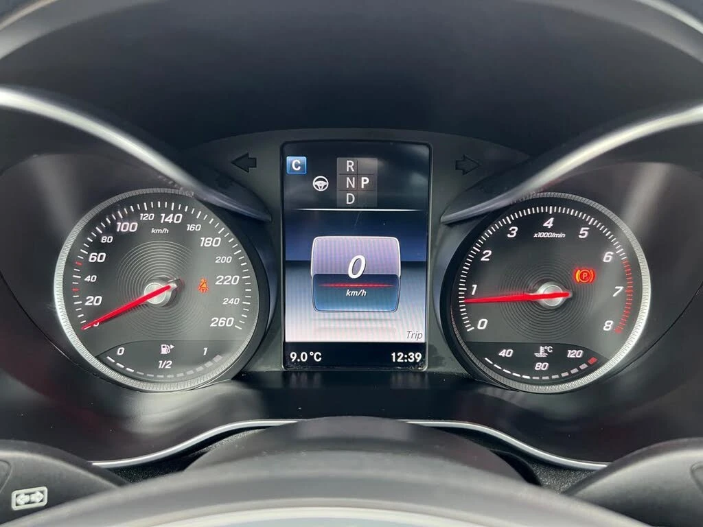 Mercedes-Benz GLC 300 4MATIC * DIST * ПОДГРЕВИ * ПАНОРАМА, снимка 12 - Автомобили и джипове - 56182982