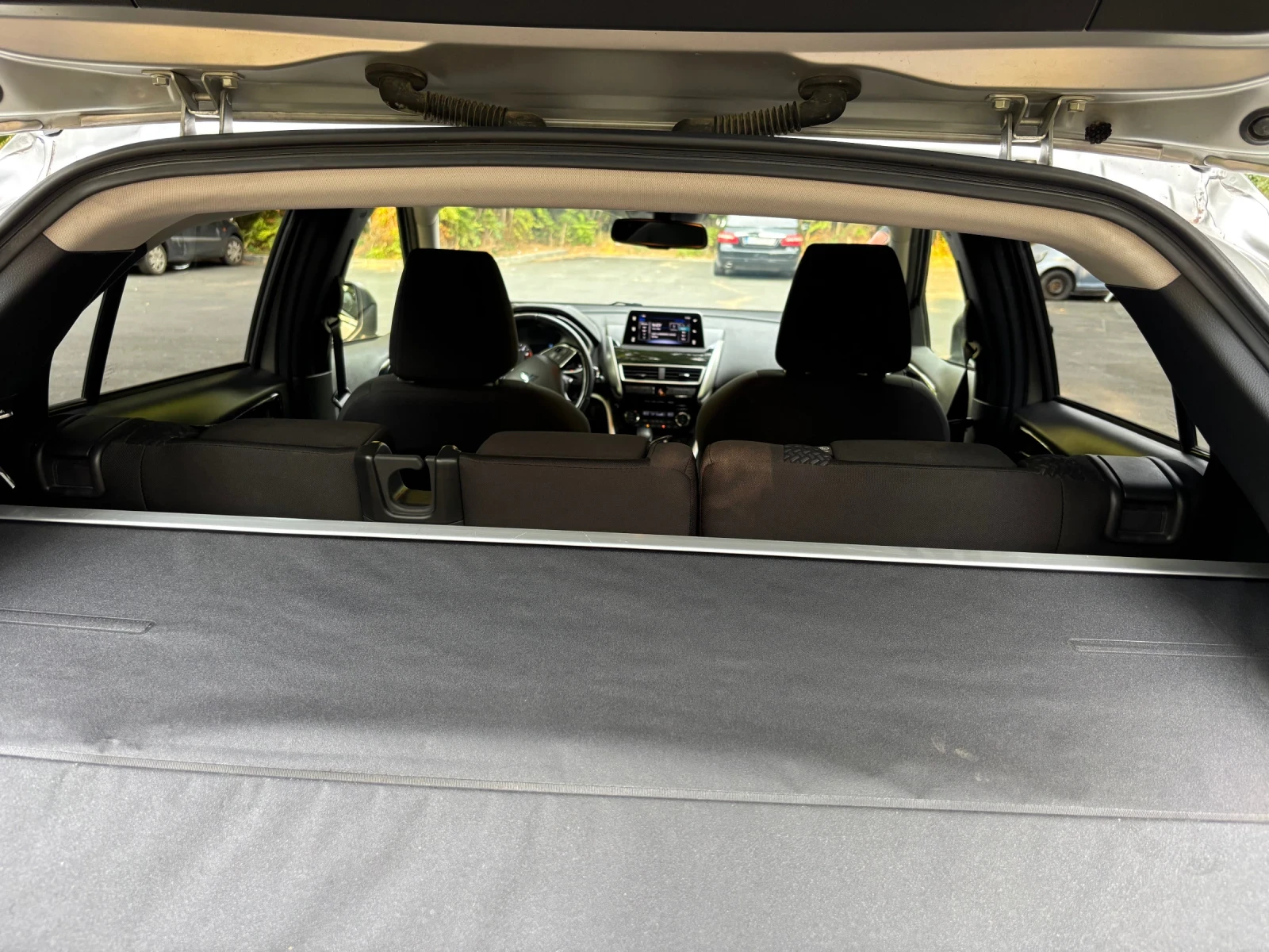 Mitsubishi Eclipse Cross, снимка 15 - Автомобили и джипове - 56346744