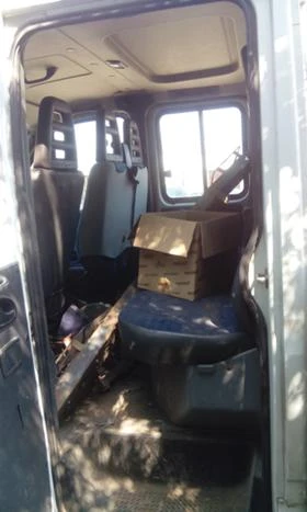 Iveco Daily Автомагазин за части, снимка 8