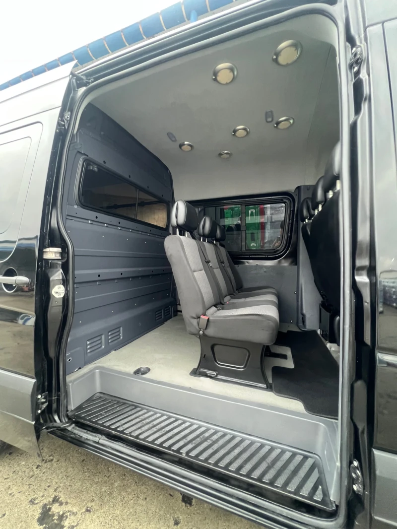 VW Crafter 6-места / 2014г. / Климатроник, снимка 11 - Бусове и автобуси - 52340468
