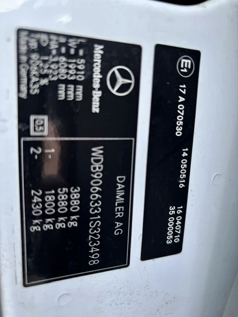 Mercedes-Benz Sprinter 315 CDI 9-места, снимка 17 - Бусове и автобуси - 54697861