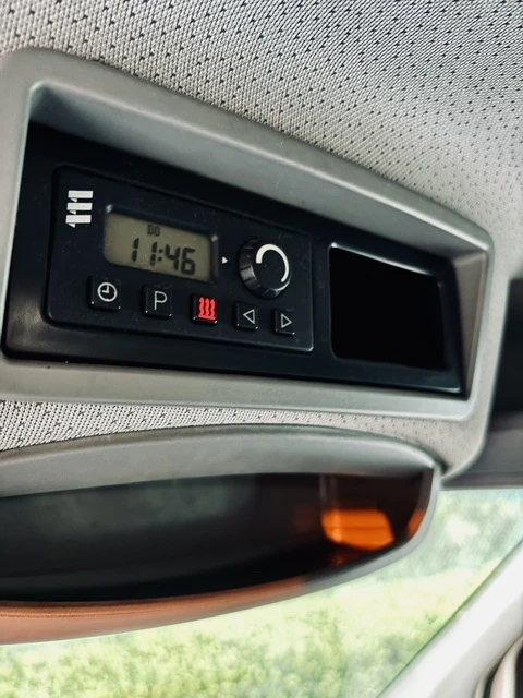 Mercedes-Benz Sprinter 315 CDI 9-места, снимка 13 - Бусове и автобуси - 54697861