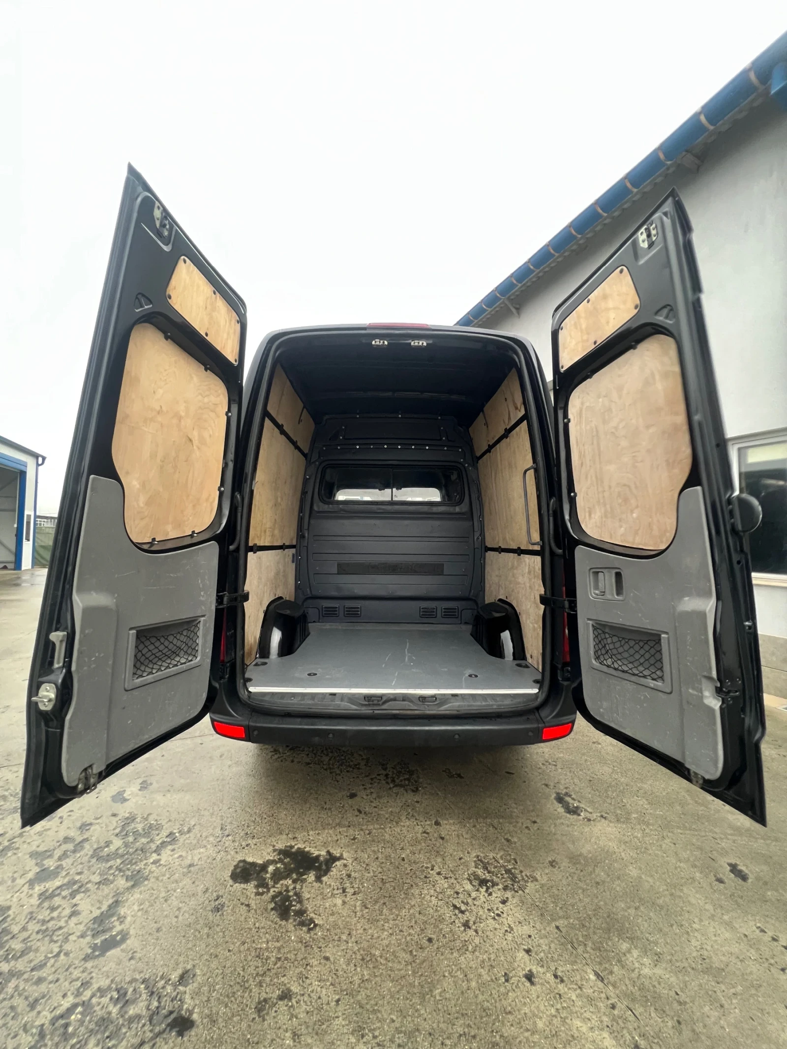 VW Crafter 6-места / 2014г. / Климатроник - изображение 9