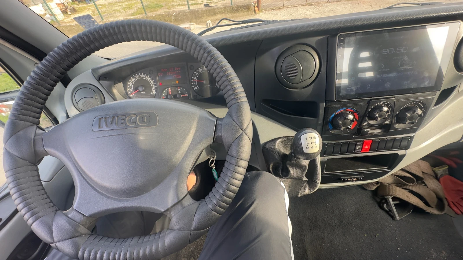 Iveco 3510 С кран , снимка 14 - Бусове и автобуси - 54184378