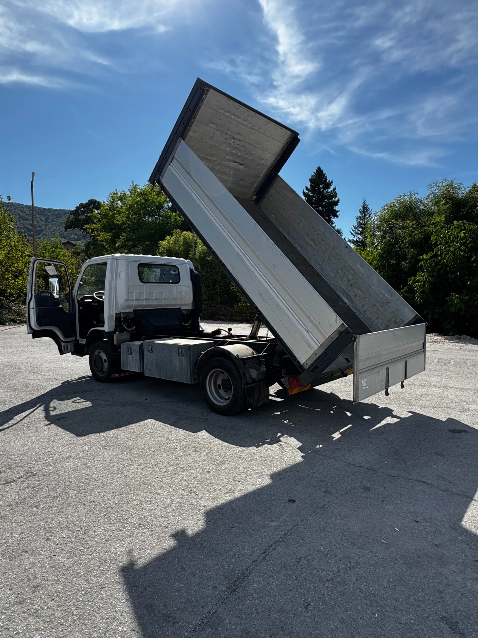 Isuzu Npr 77G Тристранен самосвал в ТОП състояние! - изображение 8