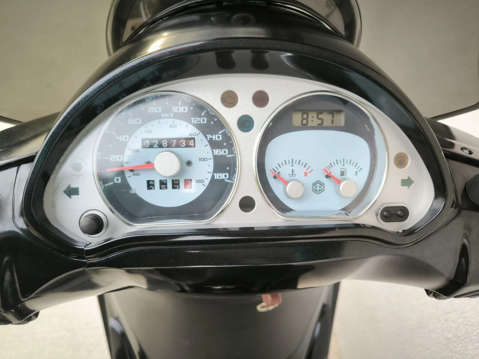 Piaggio Beverly 500 ie, 28724 km , 2007 година, Нов внос Италия  - изображение 4