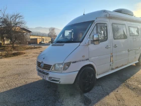 Кемпер Mercedes-Benz Sprinter 412, снимка 2