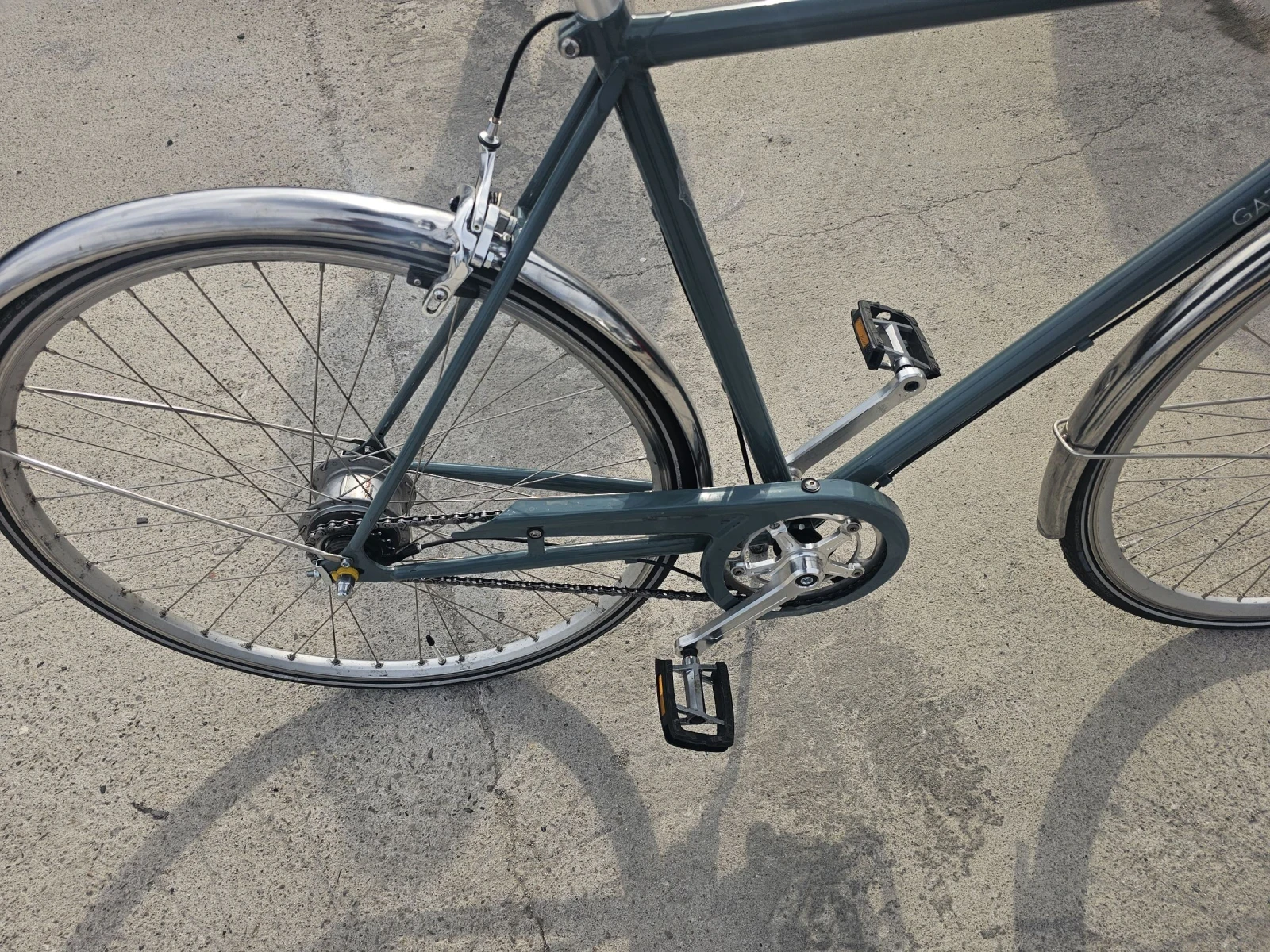 ������� GAZELLE VAN STAEL | Mobile.bg � ����������� 11