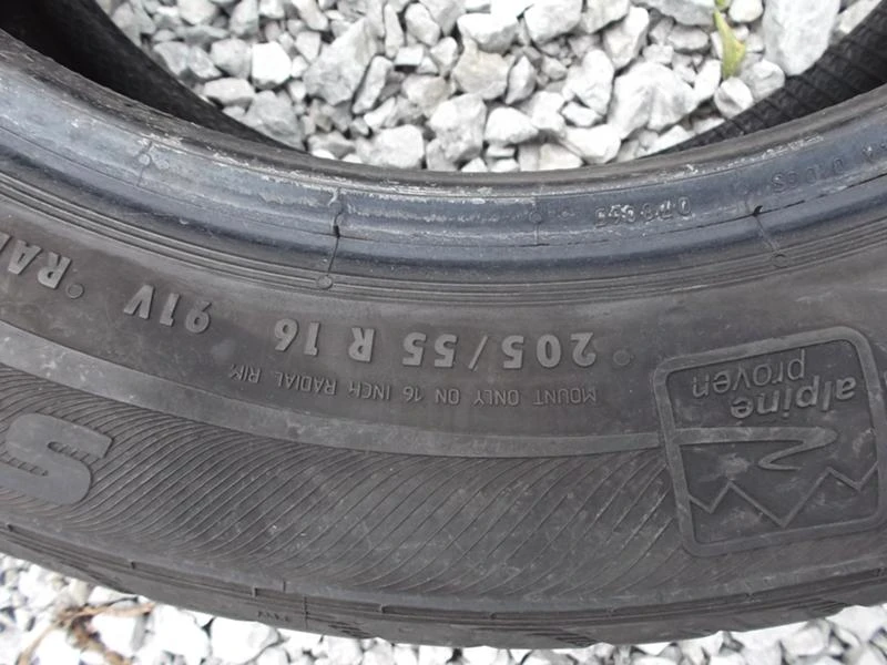 Гуми Летни 205/55R16, снимка 4 - Гуми и джанти - 14450284