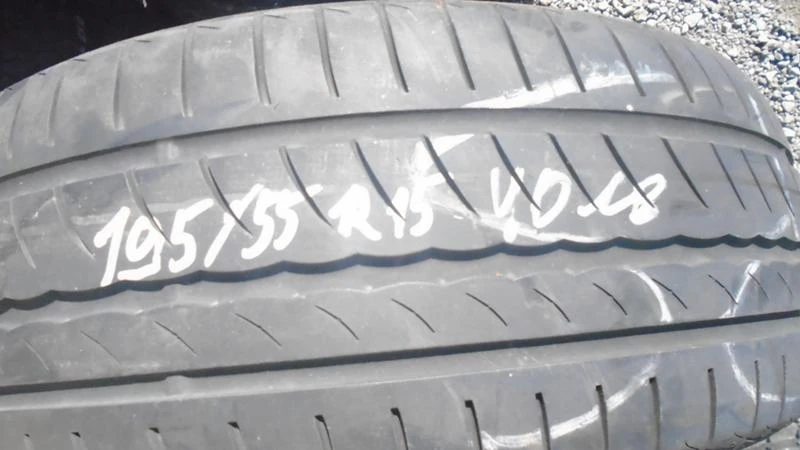 Гуми Летни 195/55R15, снимка 1 - Гуми и джанти - 22768132