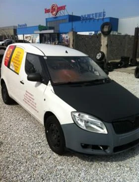 Skoda Roomster 1.2i-НА ЧАСТИ, снимка 1